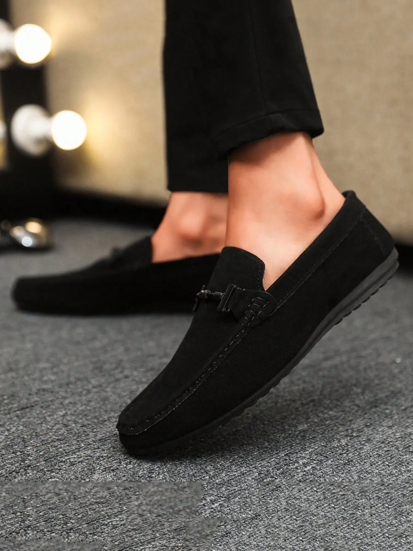 4-Season Men's Loafers New Casual Shoes Versatile Moccasins Slip-On Fabric Flats Leather Dress Shoes, Black, Runs Small By 1 Size