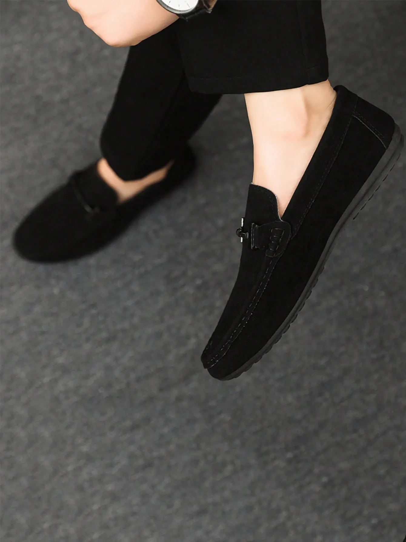 4-Season Men's Loafers New Casual Shoes Versatile Moccasins Slip-On Fabric Flats Leather Dress Shoes, Black, Runs Small By 1 Size