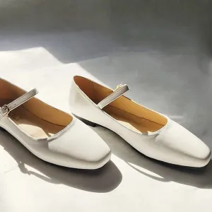 Elegant Mary Janes - White
