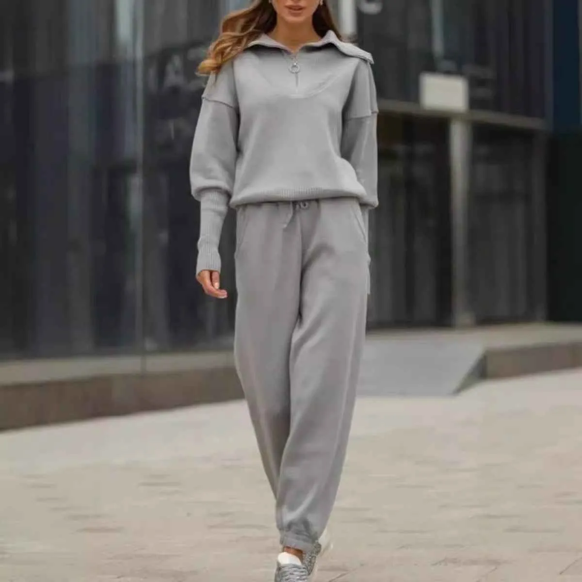 Lounge Suit - Women's Polyester Zipper Top & Drawstring Pants - Active & Comfy