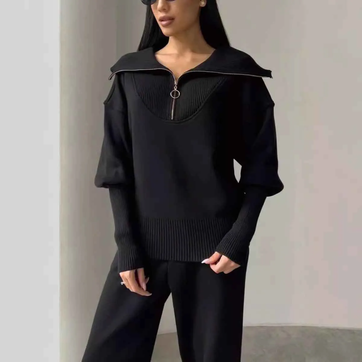 Lounge Suit - Women's Polyester Zipper Top & Drawstring Pants - Active & Comfy