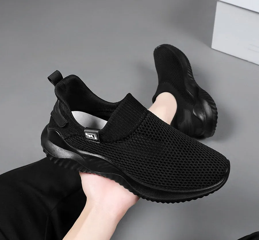 Non-Slip Outsole Solid Slip-On Sneakers for Training and Running