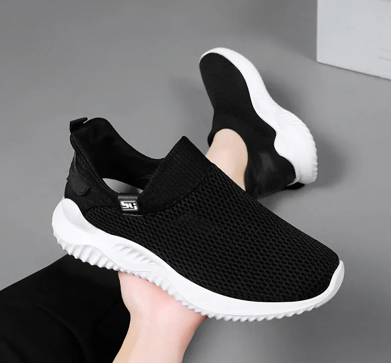Non-Slip Outsole Solid Slip-On Sneakers for Training and Running