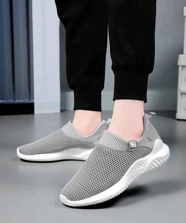 Non-Slip Outsole Solid Slip-On Sneakers for Training and Running