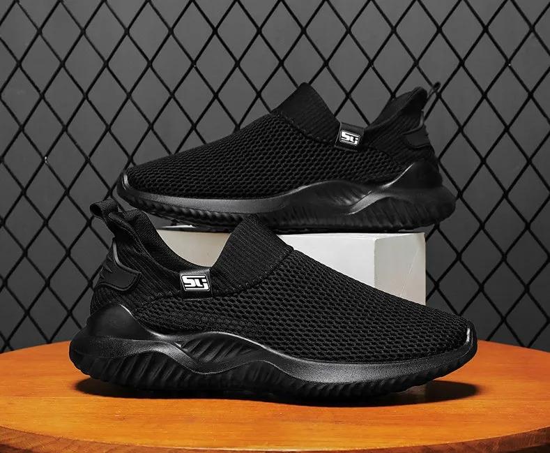 Non-Slip Outsole Solid Slip-On Sneakers for Training and Running
