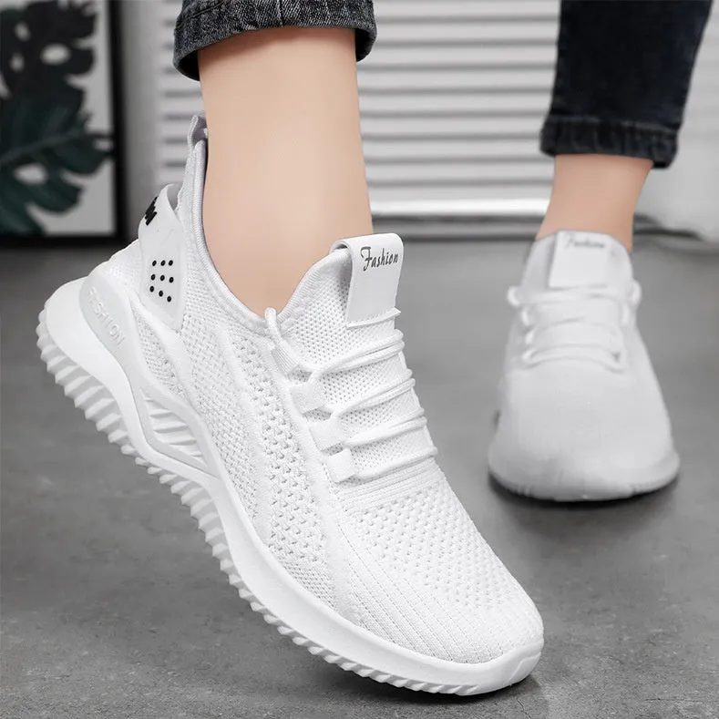 Sporty Almond Toe Running Sneakers with Shock-Absorbing Design