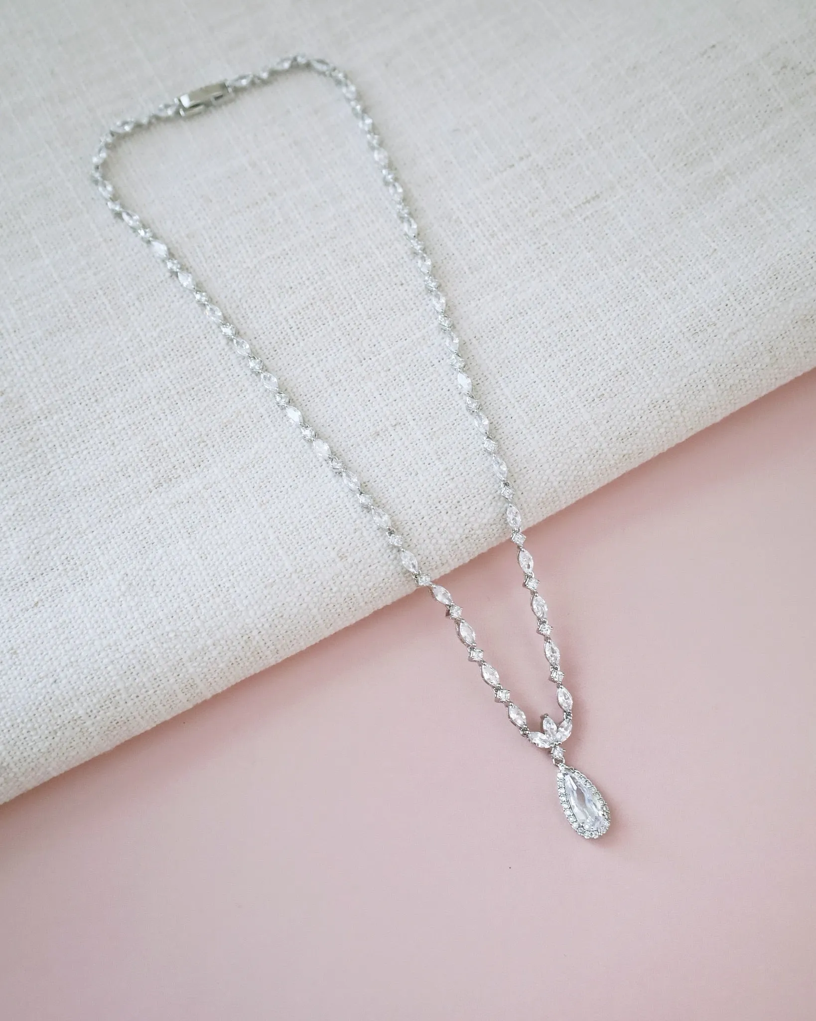 Viola Jewelry Set